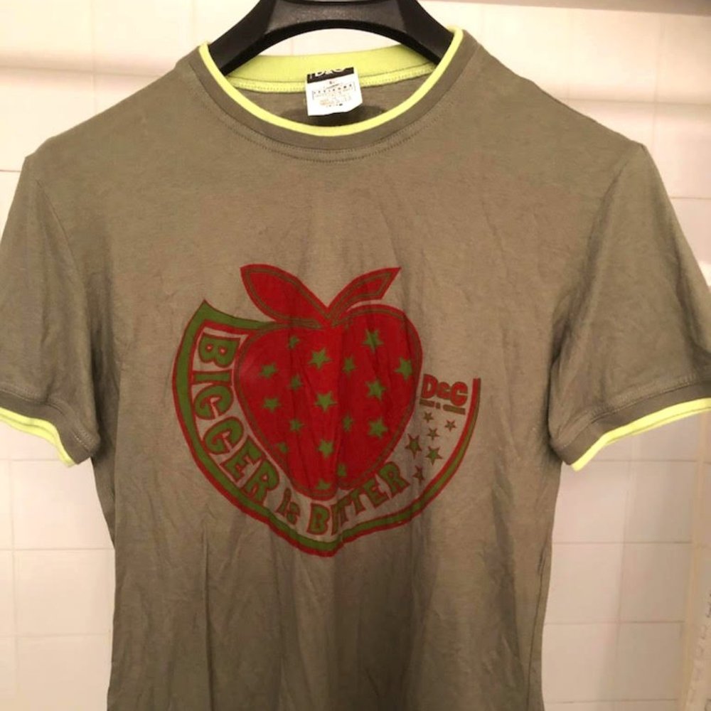 MENS D&G DOLCE & GABBANA EDGY LIMITED EDITION T SHIRT SIZE LARGE MADE IN ITALY